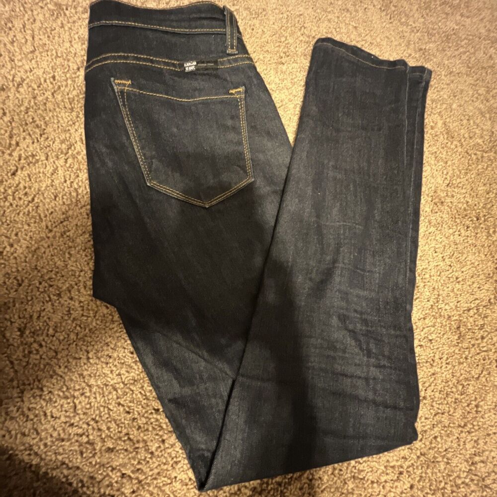KanCan Distressed Jeans Womens Size 9/28 Medium Wash Stretch Denim